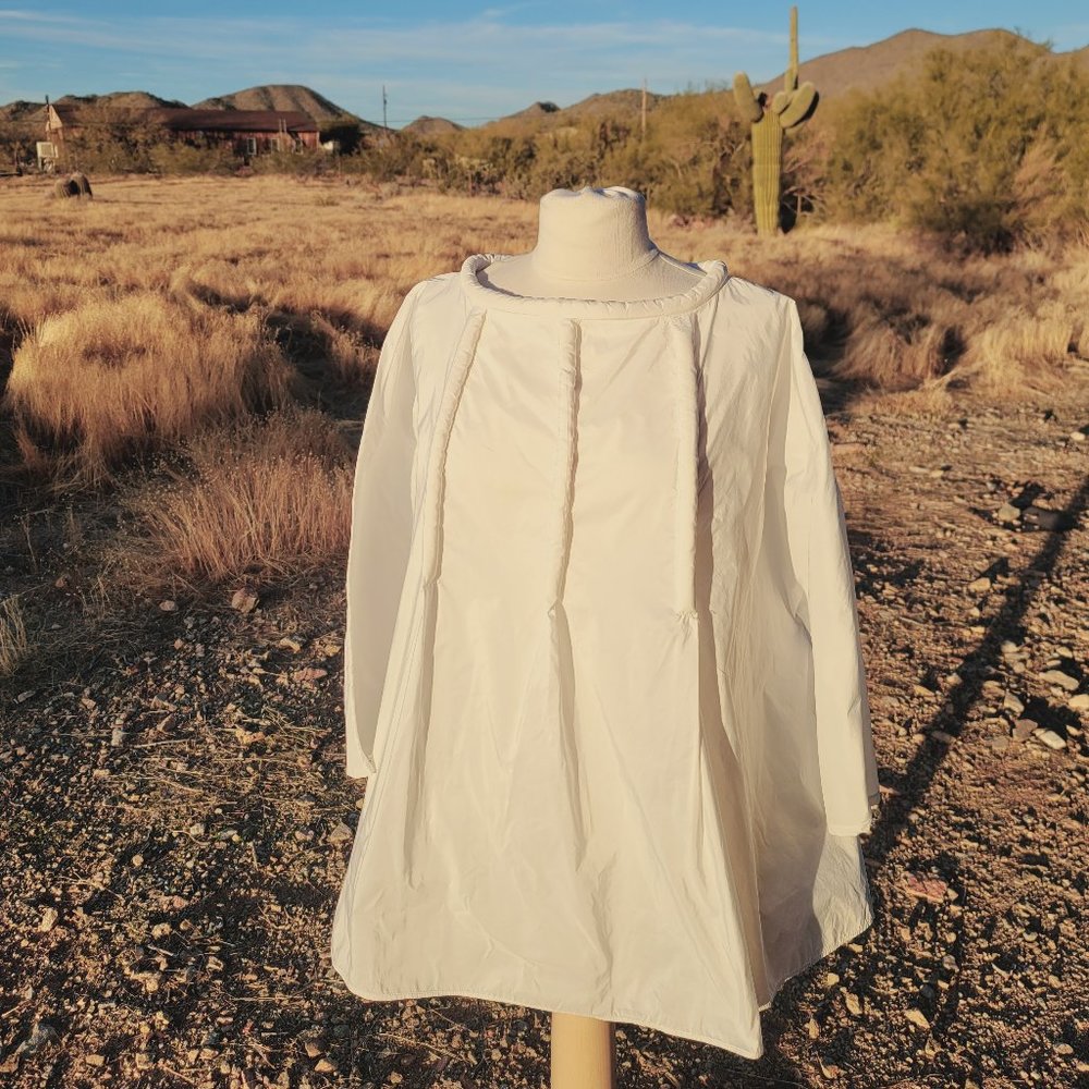 Heyardi White Blouse Wearable Art O/S
